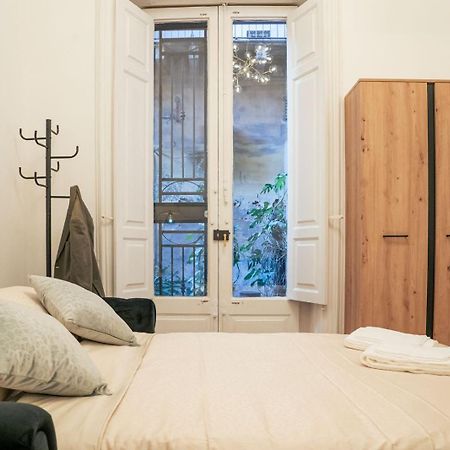 Elegant Design Apartment In Historical City Center Catânia Exterior foto